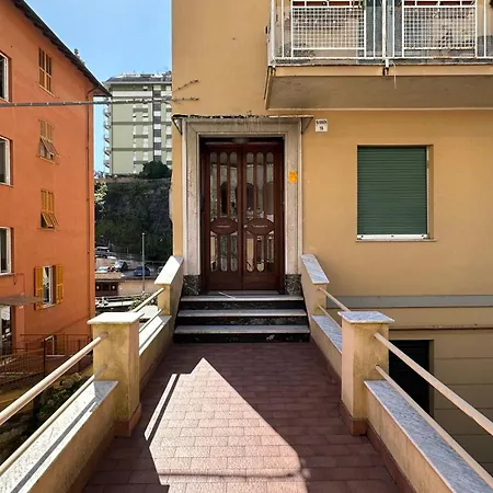 Oasi Di Relax Con Terrazza, Vicino Al Mare Apartmán *