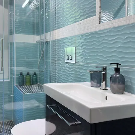 Oasi Di Relax Con Terrazza, Vicino Al Mare